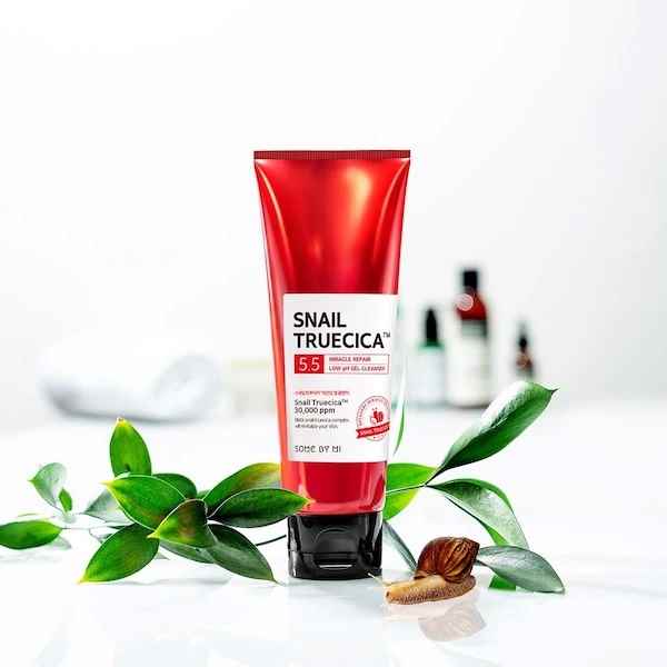 Some By Mi Snail Truecica Low pH Gel Cleanser
