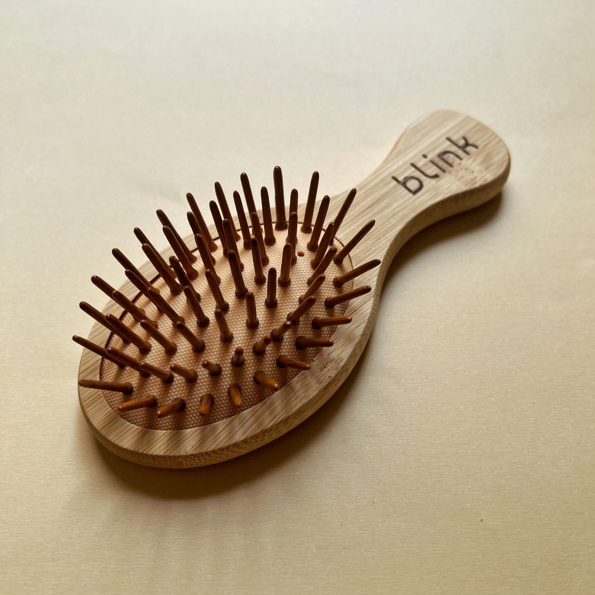 Blink Small Wooden Cushion Comb