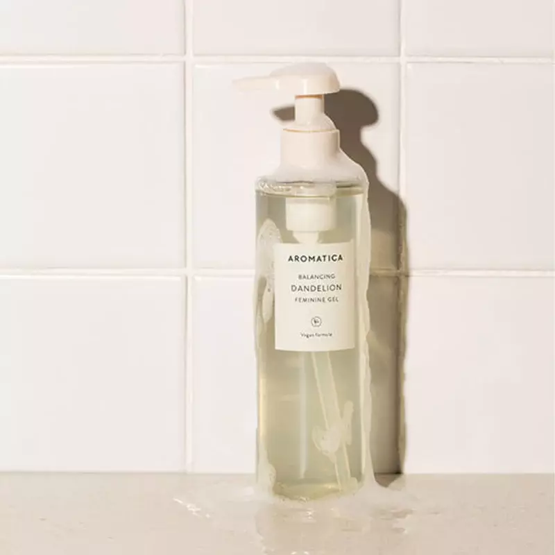 Aromatica Balancing Dandelion Feminine Gel Wash (250ml)(Exp-28-05-2026)