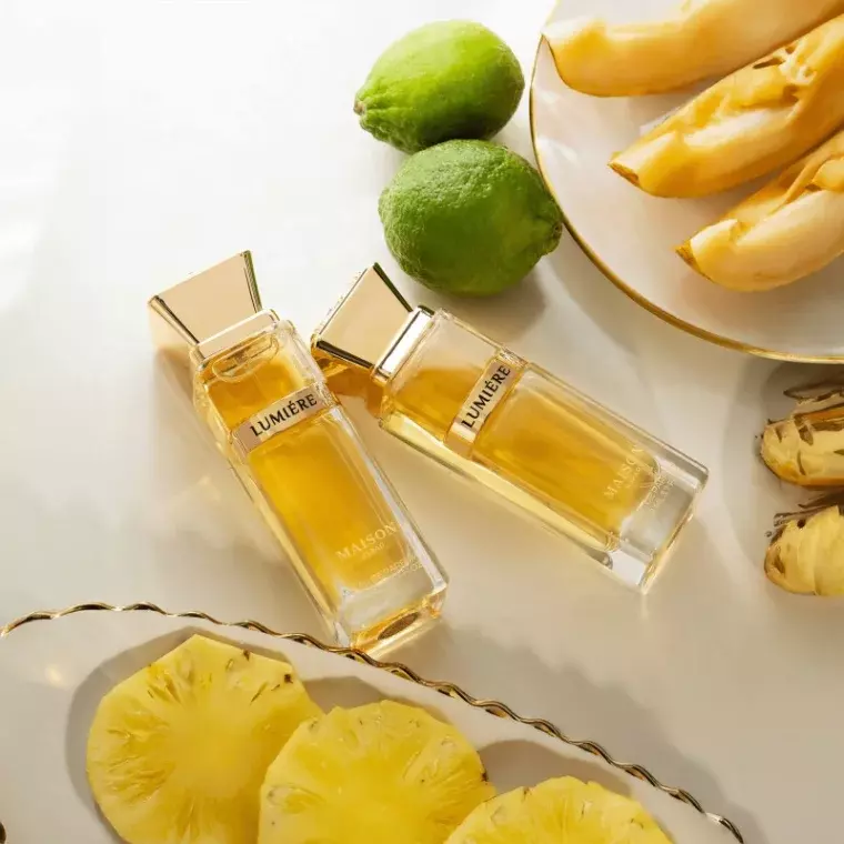 Maison Asrar Lumiere Eau de Parfum For Unisex (110ml)