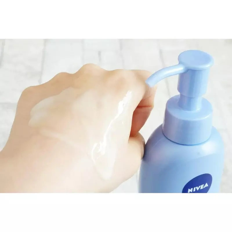 Nivea UV Super Water Gel SPF50 PA+++ (140g)