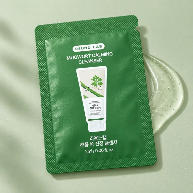ROUND LAB Mugwort Calming Cleanser (2ml)